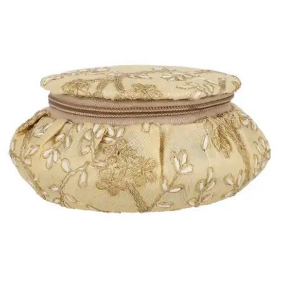 Embroidered Brocade Jewelry Box - Picture 4 of 4